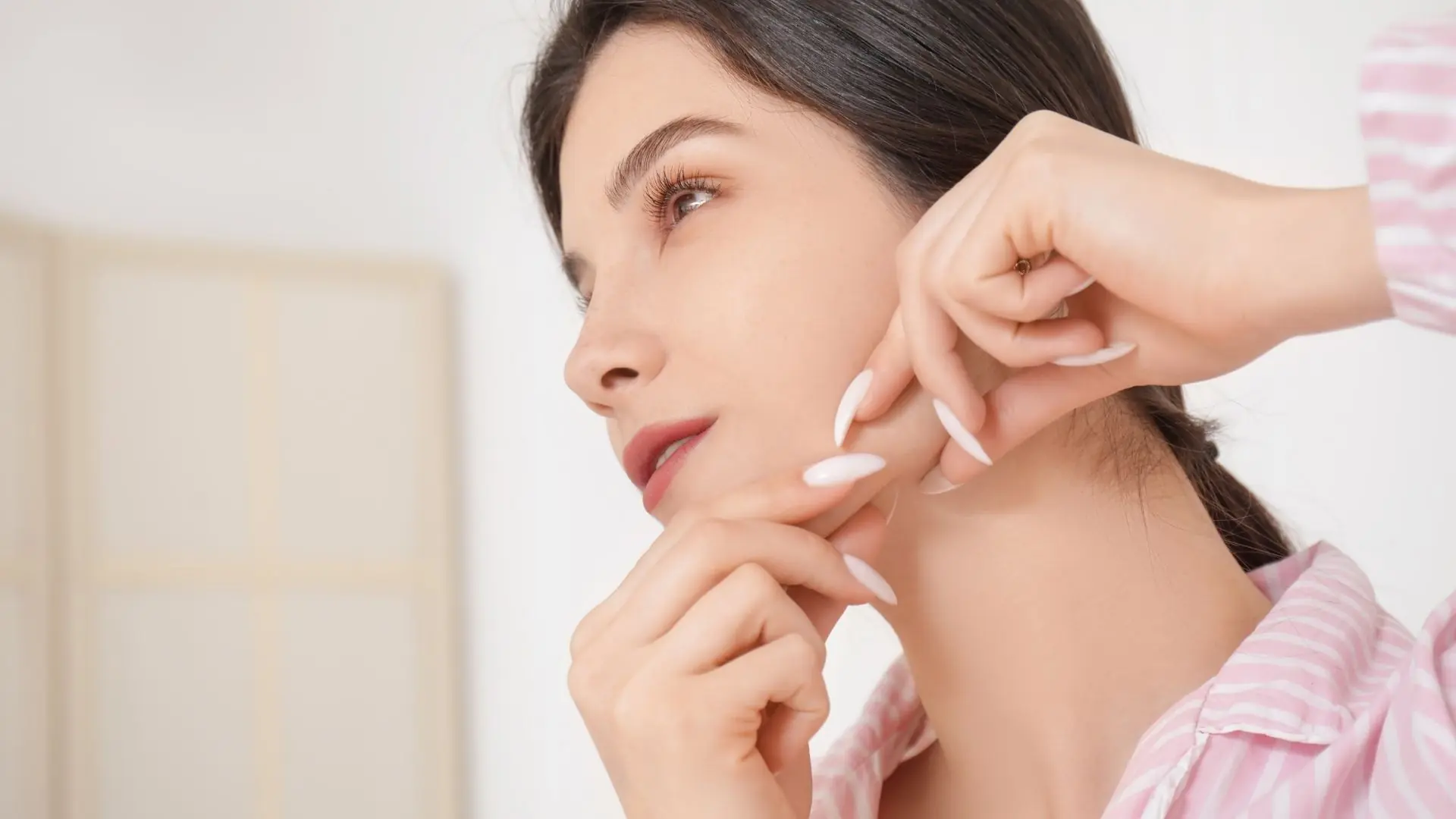 Căng Da Viền Hàm Thermage FLX Có ảnh Hưởng Dây Thần Kinh Không