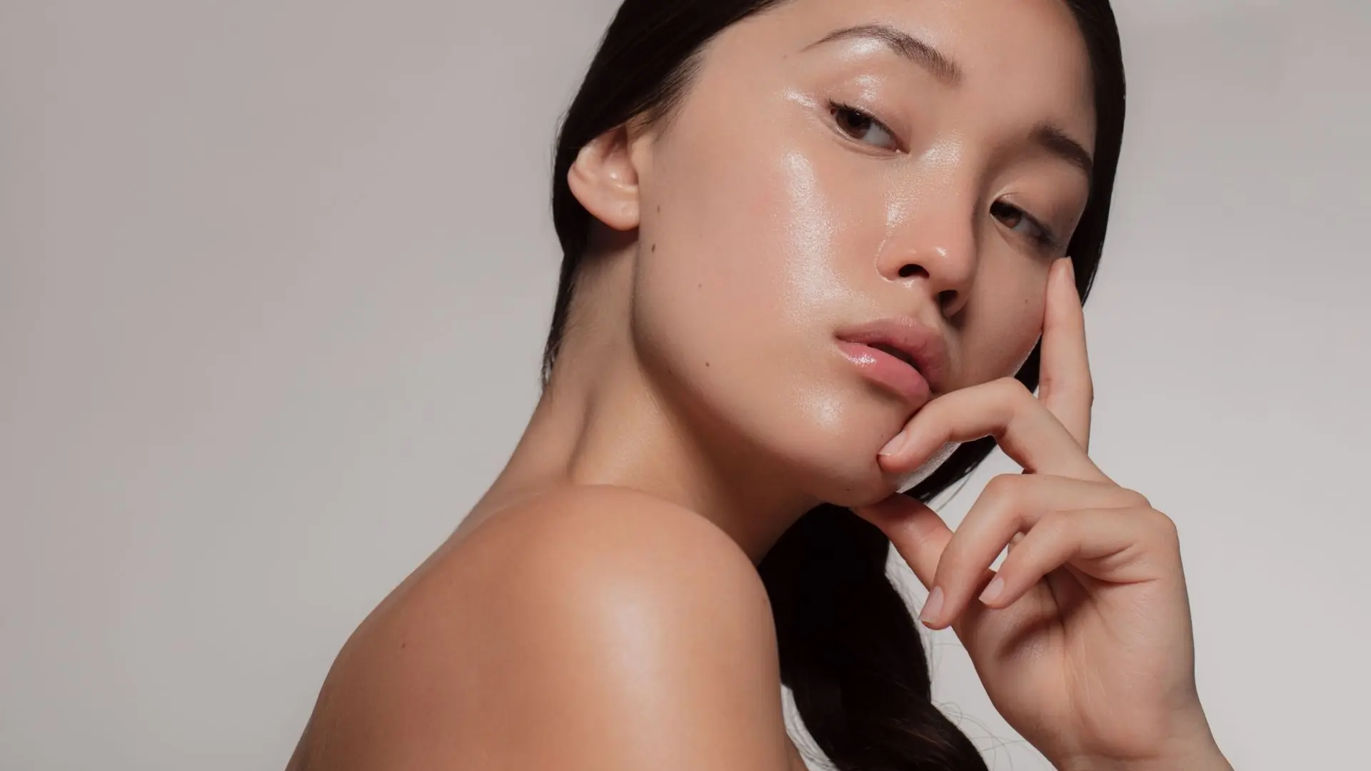 Má Hóp Có Thể Liên Quan đến Những Bệnh Lý Nào