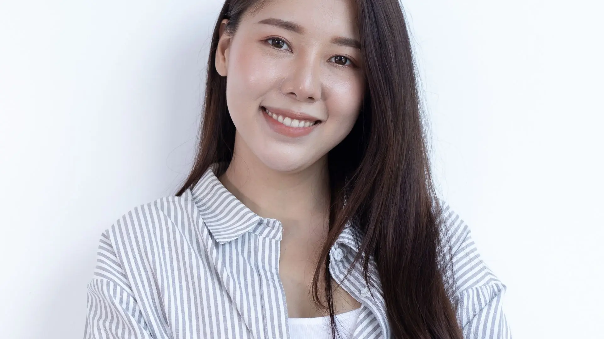 Rãnh Cười Sâu Có Phải Do Vùng Má Mất Nâng đỡ