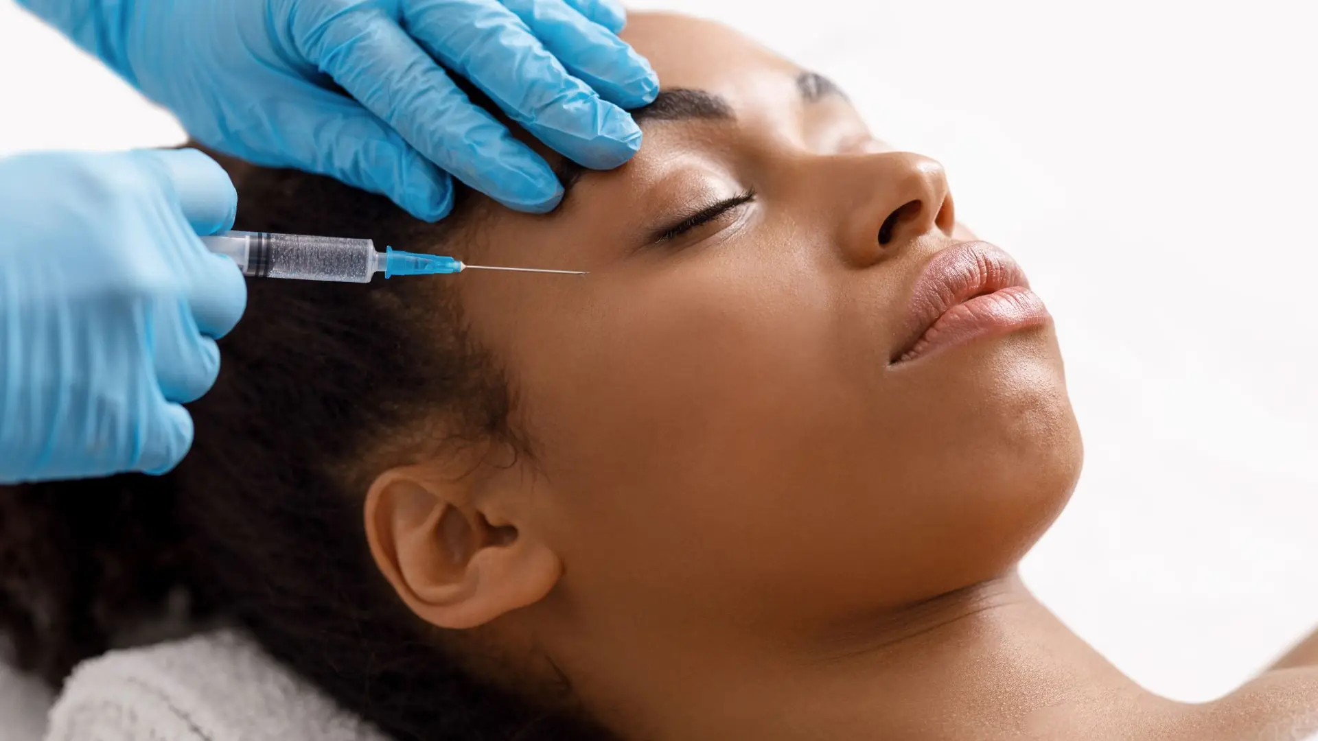 Tiêm Filler Vùng Mắt Có Nguy Hiểm Không