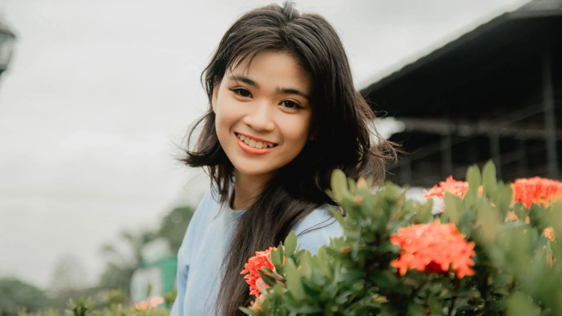 Vì Sao Vùng Má Càng Chùng Thì Rãnh Cười Càng Rõ