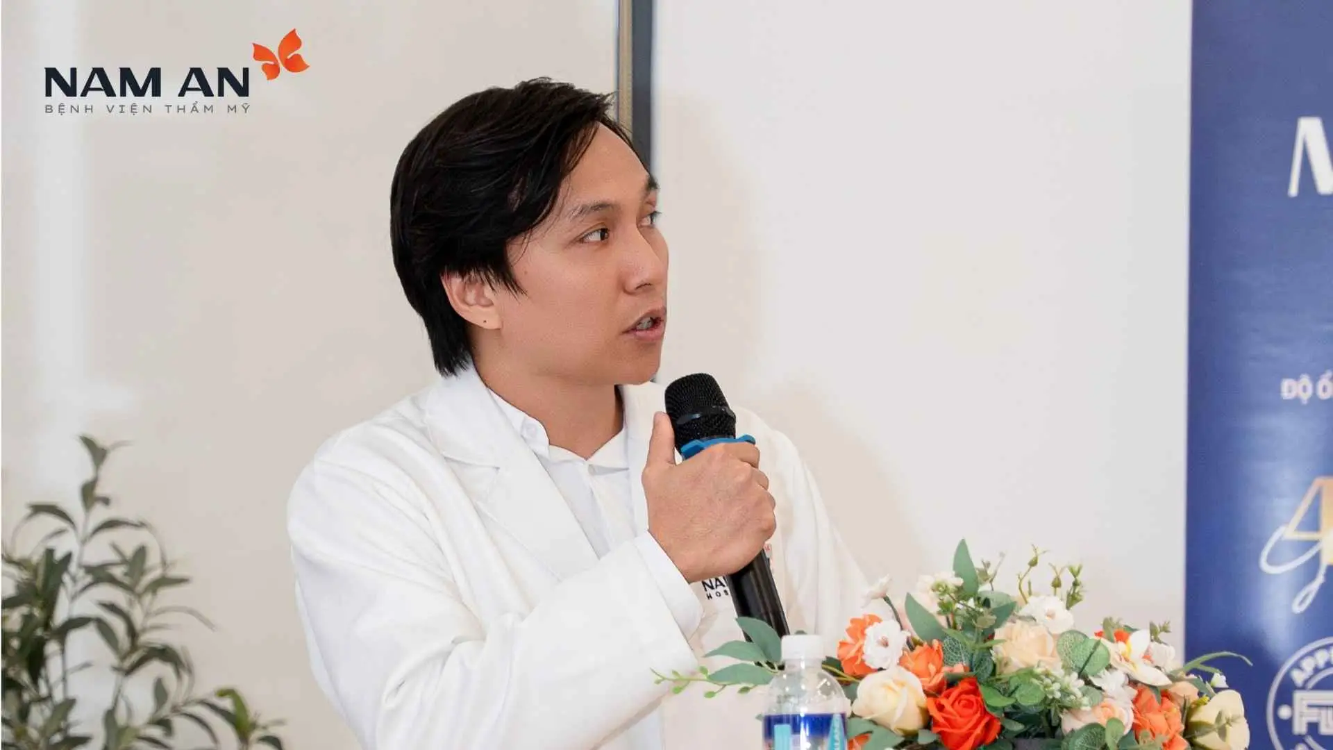 Bác Sĩ Nam An Trao đổi Chuyên Sâu Về Nâng Ngực Cùng Chuyên Gia Quốc Tế 3