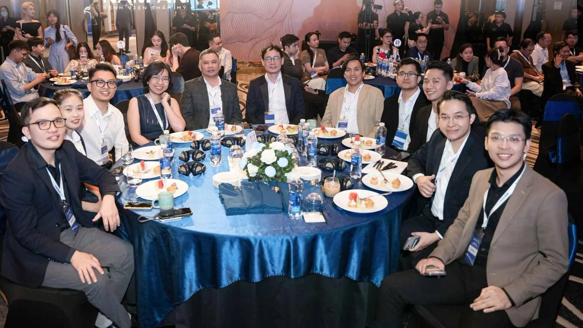 Tại Sao Da Dầu Dễ Bị Mụn đầu đen